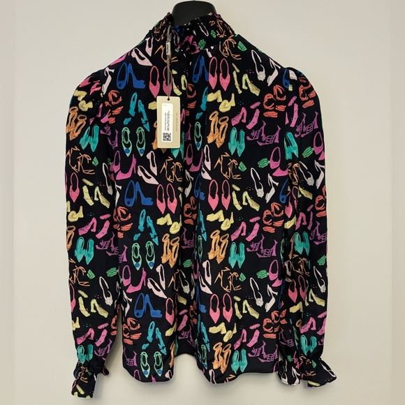 NWT Tucker 100% Silk "Stella Top" - Picture 2 of 5